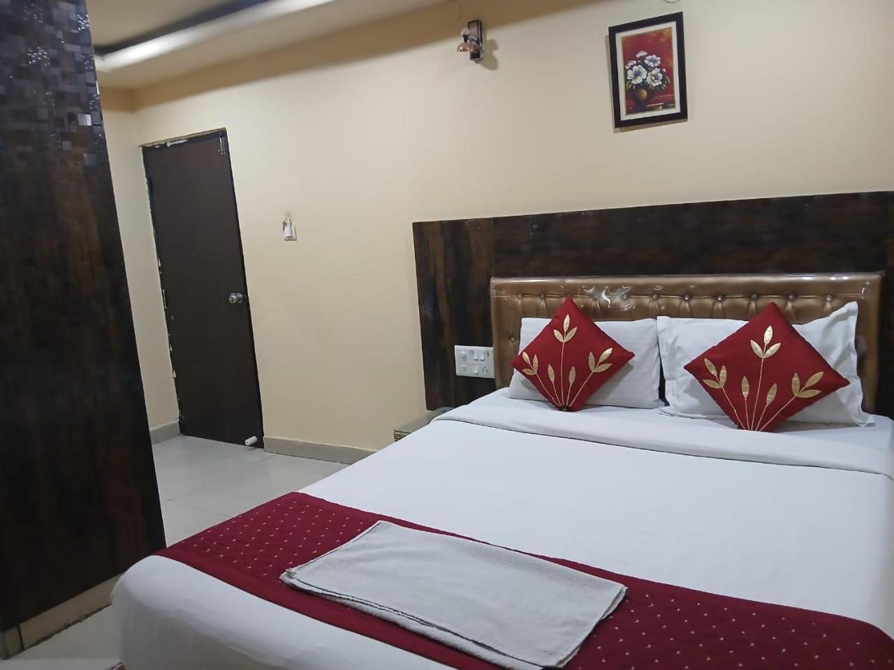 Blossoms Room Hotel Alekhya Residency- Luxury Lollection Hyderabad Luaran gambar