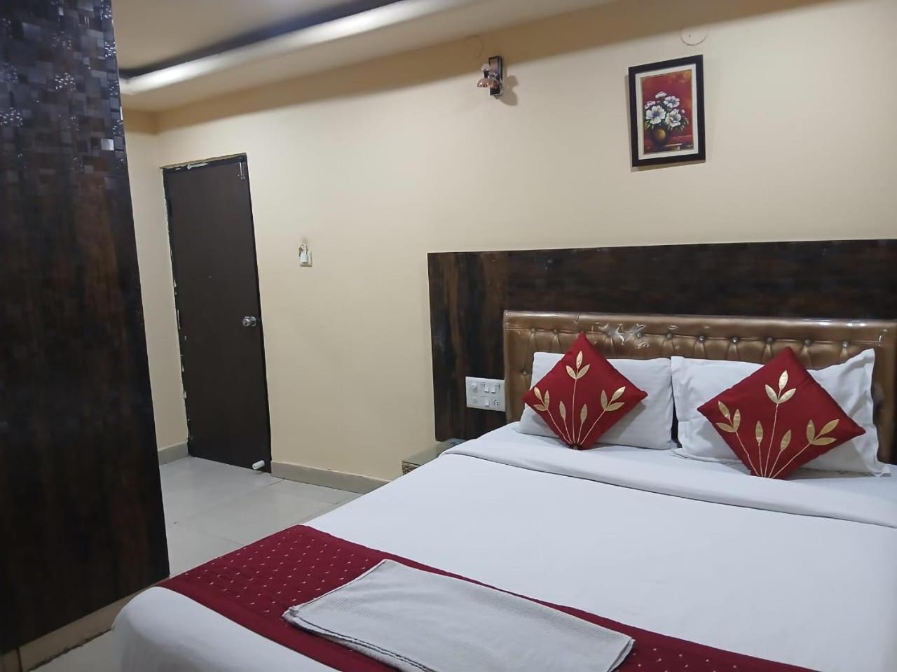Blossoms Room Hotel Alekhya Residency- Luxury Lollection Hyderabad Luaran gambar